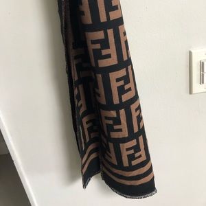 Fendi cashmere scarf blend